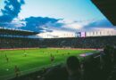 Foto van een voetbalstadion bij het stuk over spelprincipes voetbal.